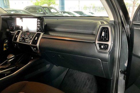 Used 2021 Kia Sorento LX image 18