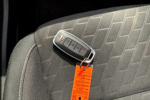 Used 2023 Nissan Kicks SV image 14