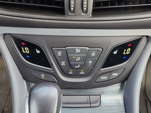 Used 2020 Buick Envision Essence image 21