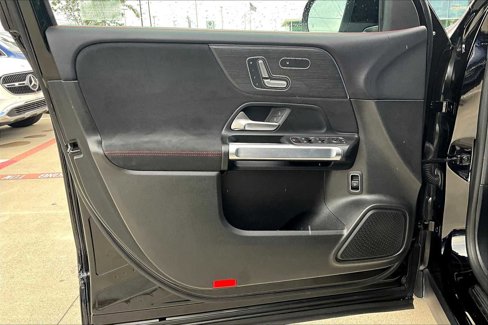 Used 2020 Mercedes-Benz GLB 250 image 18