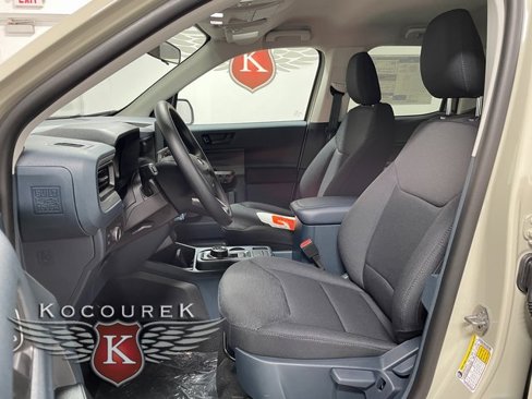 New 2025 Ford Maverick XL image 11