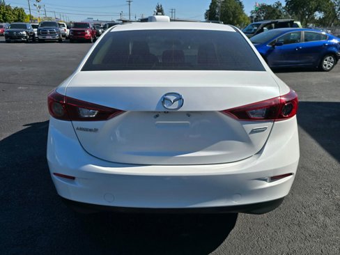 Used 2016 MAZDA MAZDA3 i Sport w/ Preferred Equipment Package image 4
