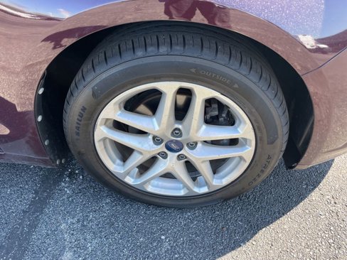 Used 2013 Ford Fusion SE image 14