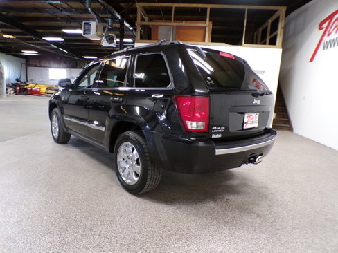 Used 2009 Jeep Grand Cherokee Limited image 3