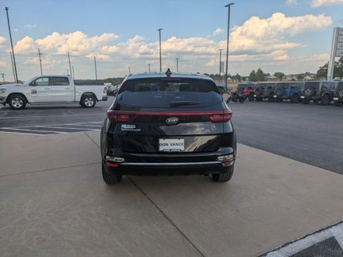 Used 2020 Kia Sportage LX image 5