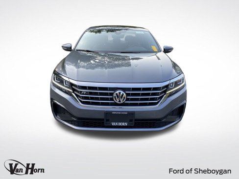 Used 2021 Volkswagen Passat 2.0T R-Line image 14