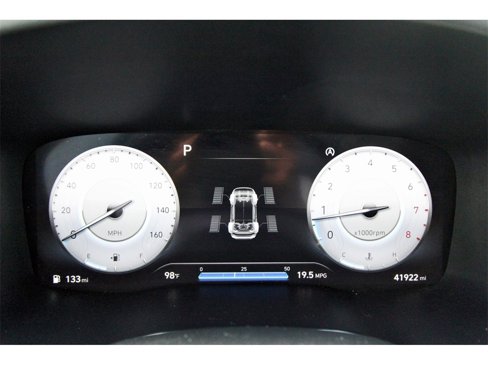 Used 2022 Hyundai Santa Fe SEL w/ Convenience + Premium Package image 16