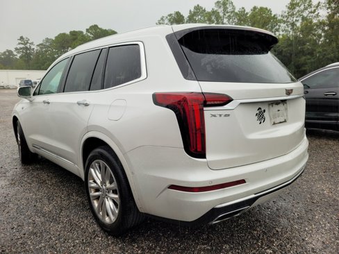Used 2020 Cadillac XT6 Premium Luxury image 4