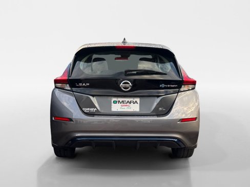 Used 2018 Nissan Leaf SL w/ SL Technology Package image 4