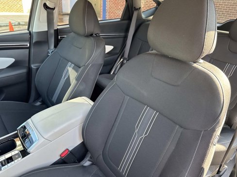 Used 2024 Hyundai Tucson SEL image 17