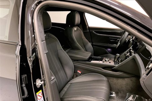 New 2026 Bentley Flying Spur Plug-In Hybrid image 14