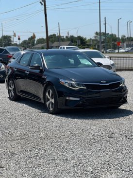 Used 2020 Kia Optima S image 1