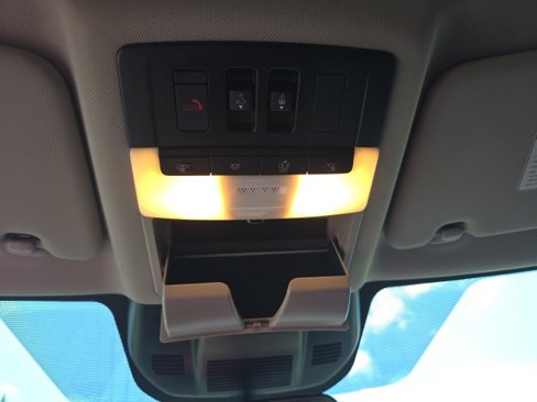 Used 2021 Nissan Rogue SV w/ Premium Package image 19
