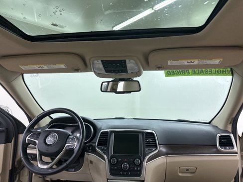 Used 2015 Jeep Grand Cherokee Limited w/ Luxury Group II image 22