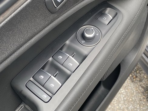 Used 2023 Alfa Romeo Stelvio Ti image 19