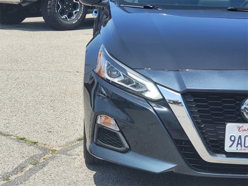 Used 2022 Nissan Altima 2.5 SV image 3