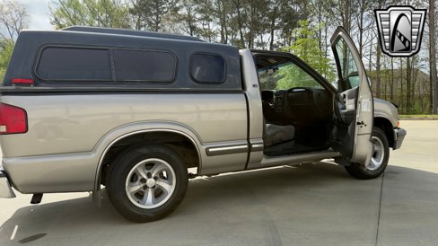 Used 2002 Chevrolet S10 Pickup LS w/ LS Preferred Equipment Group image 22