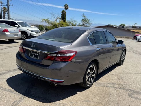 Used 2017 Honda Accord EX-L image 9