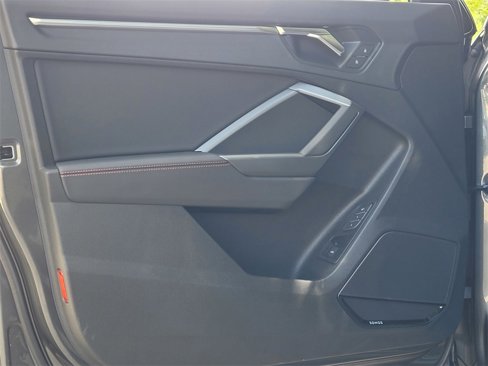 New 2025 Audi Q3 2.0T Premium Plus image 10