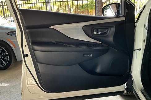 Used 2015 Nissan Murano Platinum w/ Platinum Technology Package image 21