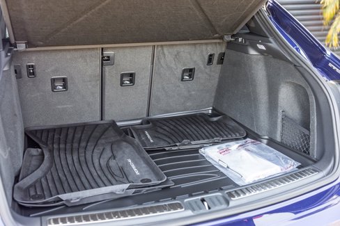 Certified 2025 Porsche Macan image 29