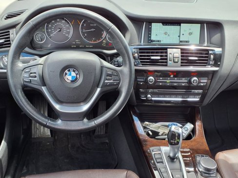 Used 2017 BMW X3 xDrive28i image 9
