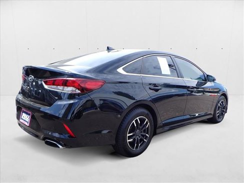 Used 2018 Hyundai Sonata SE image 4