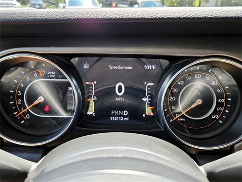 Used 2021 Jeep Gladiator Sport image 25