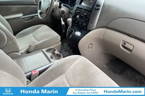 Used 2009 Toyota Sienna LE image 21