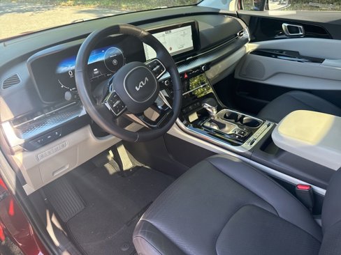 Used 2022 Audi Q4 e-tron Premium Plus image 37