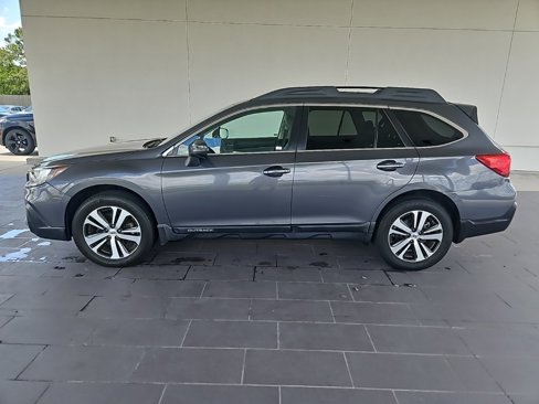 Used 2018 Subaru Outback 2.5i Limited image 10