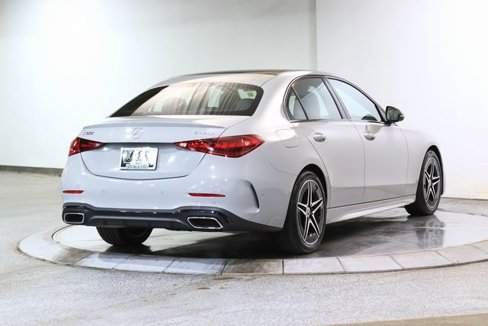 Used 2025 Mercedes-Benz C 300 4MATIC Sedan image 14