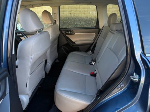 Used 2014 Subaru Forester 2.5i Limited image 7