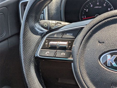 Used 2020 Kia Sportage S image 17