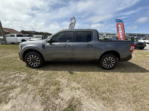 Used 2024 Ford Maverick Lariat image 4