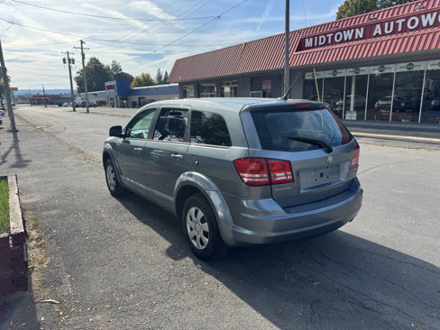 Used 2010 Dodge Journey SE image 4