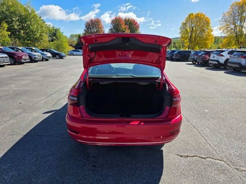 Used 2021 Volkswagen Jetta S image 10