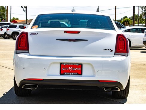 Used 2021 Chrysler 300 S image 7