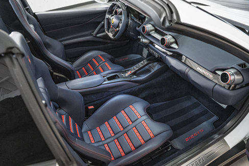 Used 2022 Ferrari 812 GTS image 29