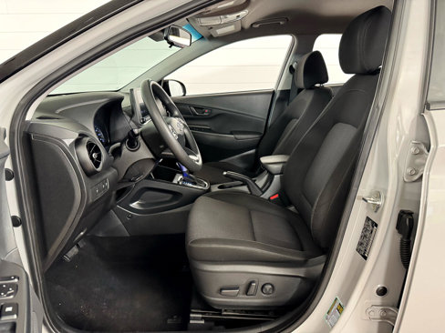 Used 2023 Hyundai Kona SEL image 12