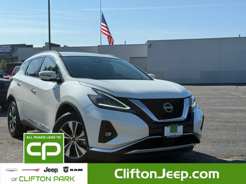 Used 2023 Nissan Murano SV image 1