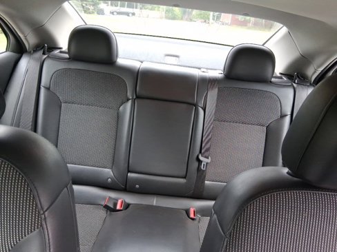 Used 2014 Chevrolet Malibu LT image 11