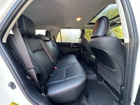 Used 2019 Toyota 4Runner TRD Off-Road Premium image 33