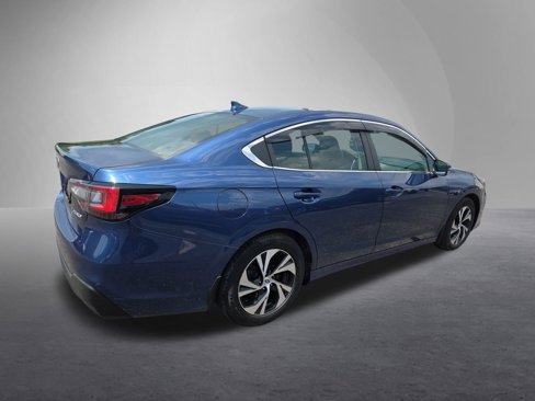 Used 2022 Subaru Legacy Premium image 3
