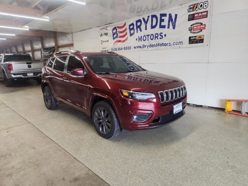 Used 2019 Jeep Cherokee High Altitude image 2