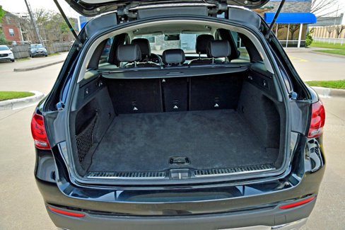 Used 2022 Mercedes-Benz GLC 300 image 7