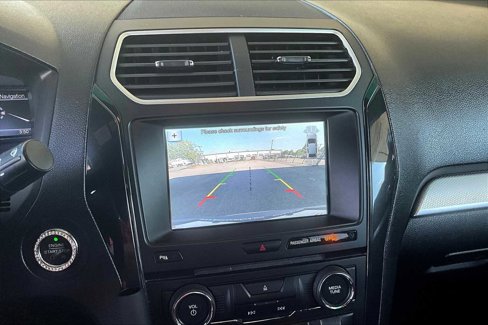 Used 2017 Ford Explorer XLT w/ Equipment Group 202A image 27