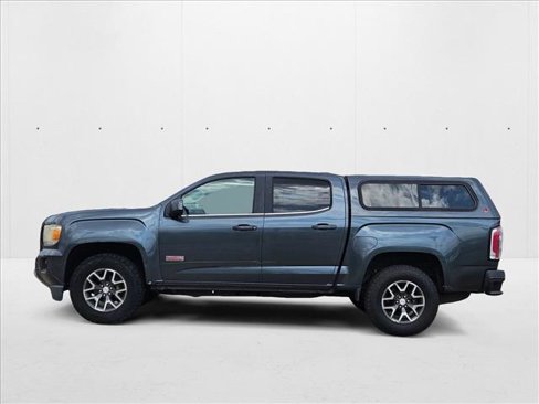 Used 2015 GMC Canyon SLE w/ All-Terrain Package image 8