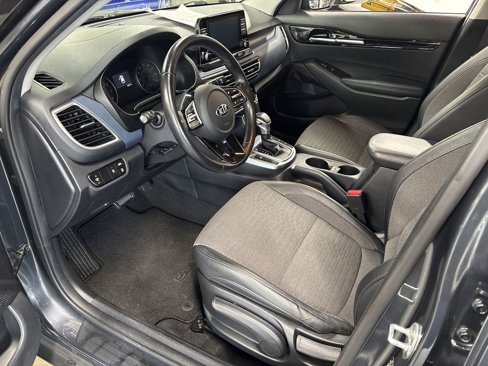 Used 2021 Kia Seltos S image 28