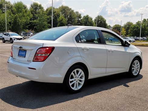 Used 2020 Chevrolet Sonic LS image 3